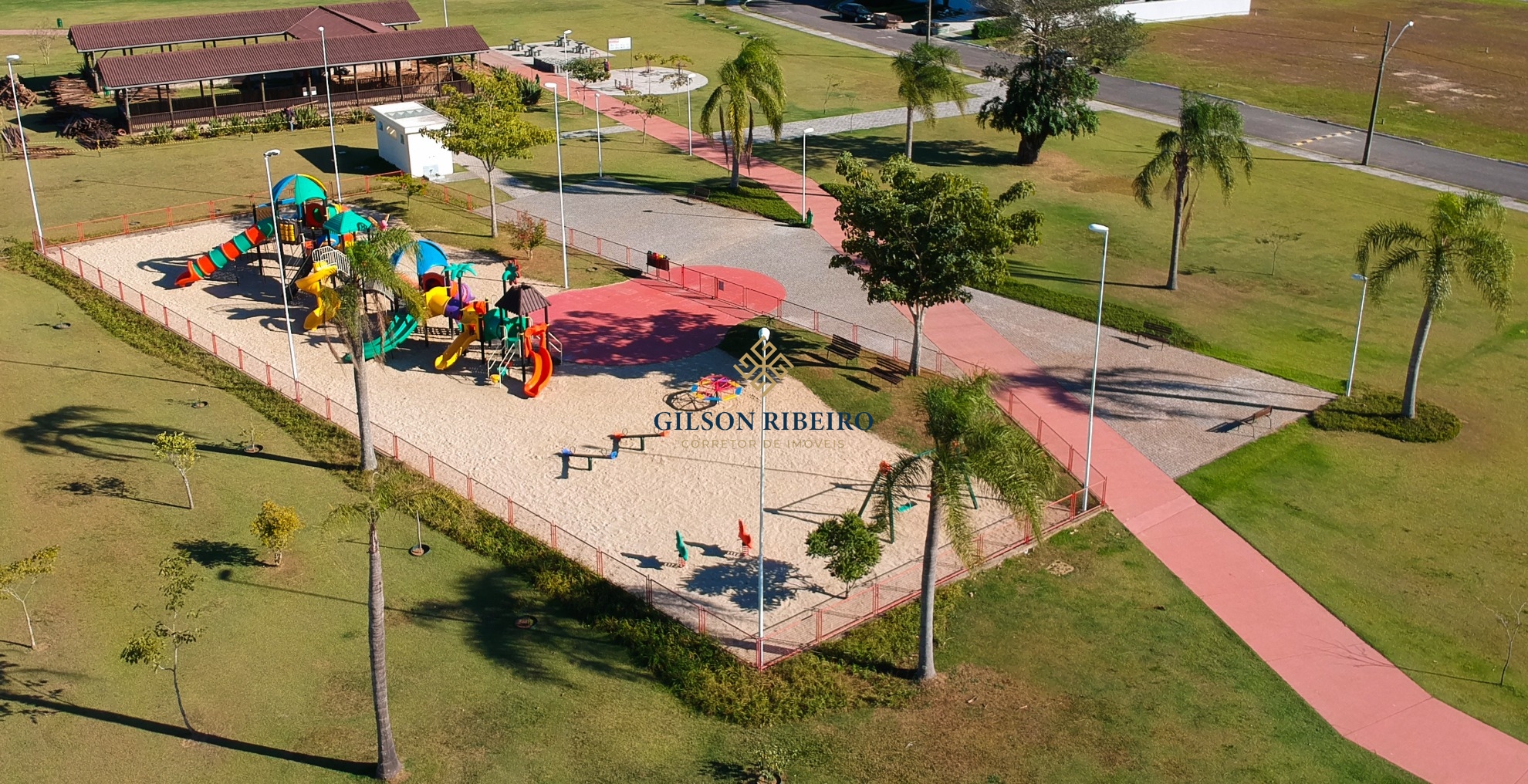 Casa, 3 quartos, 264 m² - Foto 30