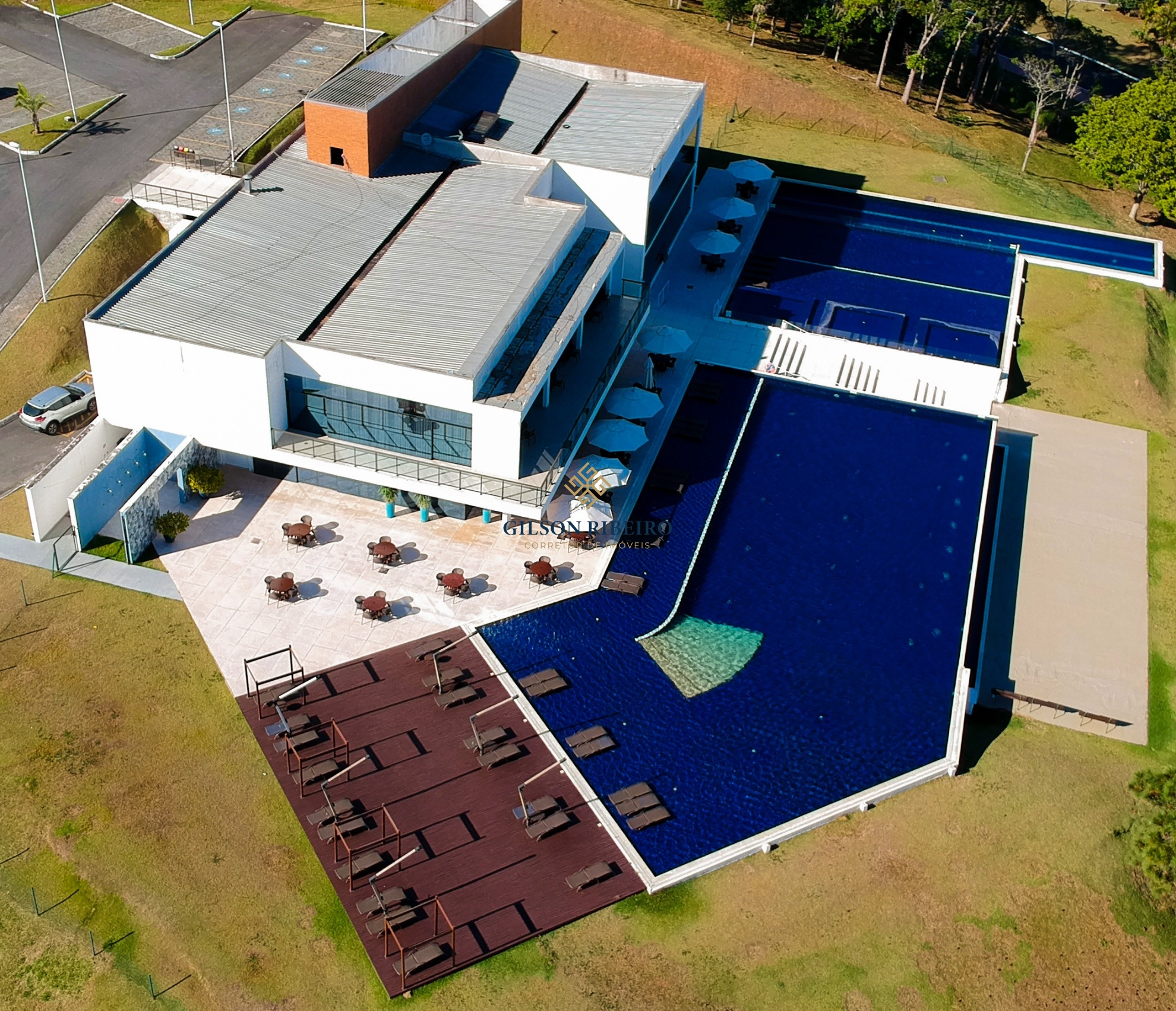 Casa, 3 quartos, 264 m² - Foto 24