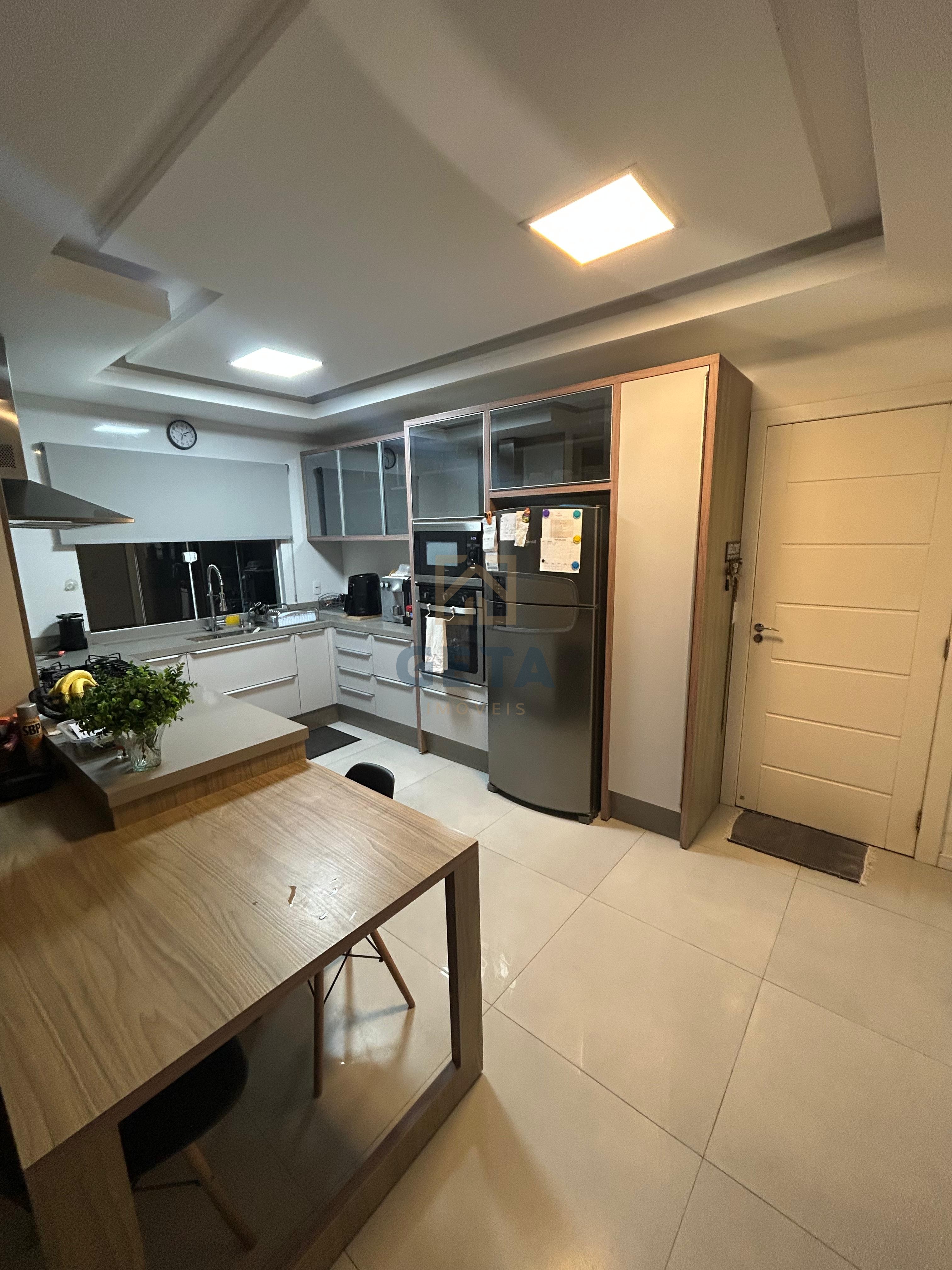 Casa, 3 quartos, 180 m² - Foto 8