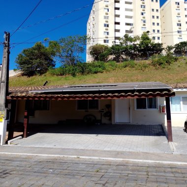 Casa finamente mobiliada à venda no Colina do Cedro Casa finamente mobiliada à venda no Colina do Cedro