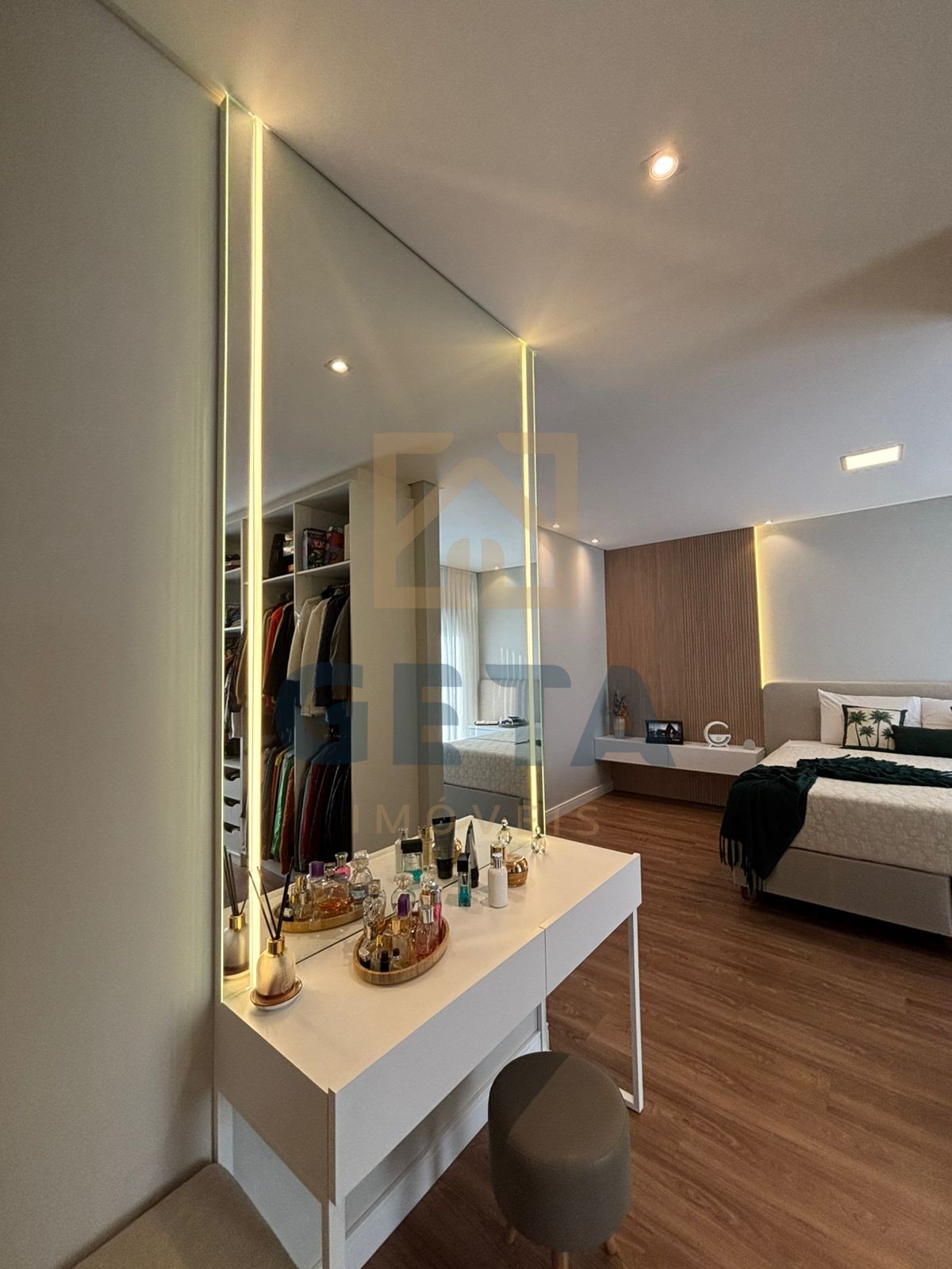 Casa, 3 quartos, 264 m² - Foto 15