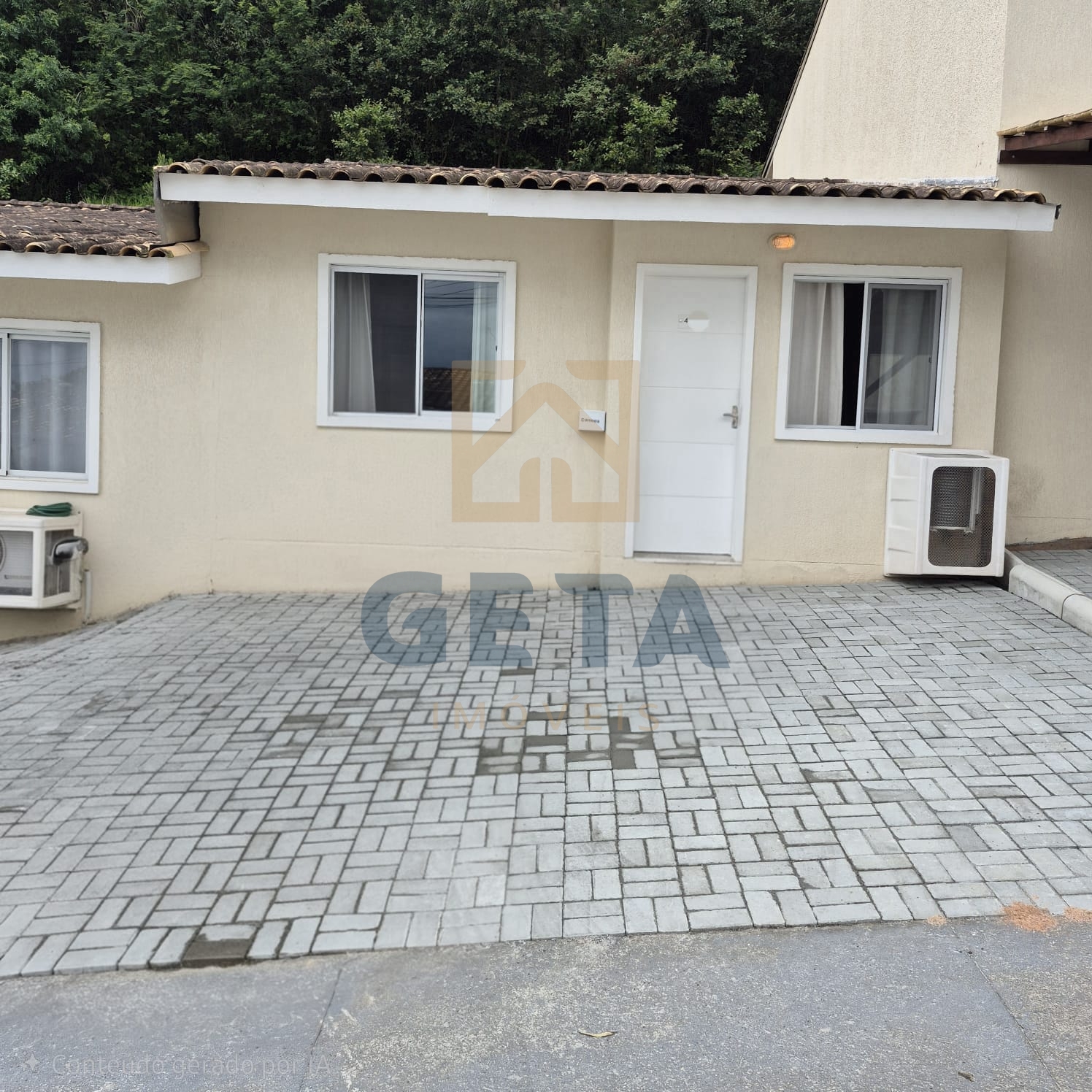 Casa, 2 quartos, 48 m² - Foto 1