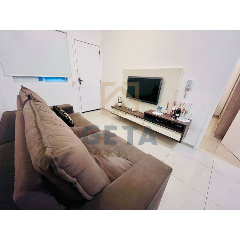 Casa, 2 quartos, 48 m² - Foto 2