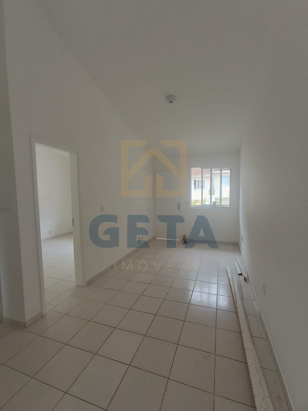 Casa, 2 quartos, 48 m² - Foto 1