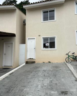 Sobrado 2 suítes para Venda no bairro Lídia Duarte em Camboriú Sobrado 2 suítes para Venda no bairro Lídia Duarte em Camboriú