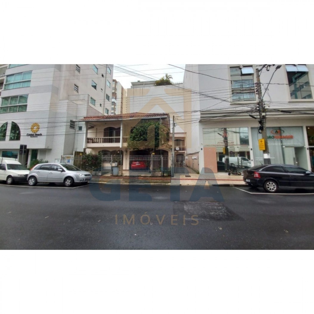 Excelente oportunidade de investimento no Centro de Balneário Camboriú!